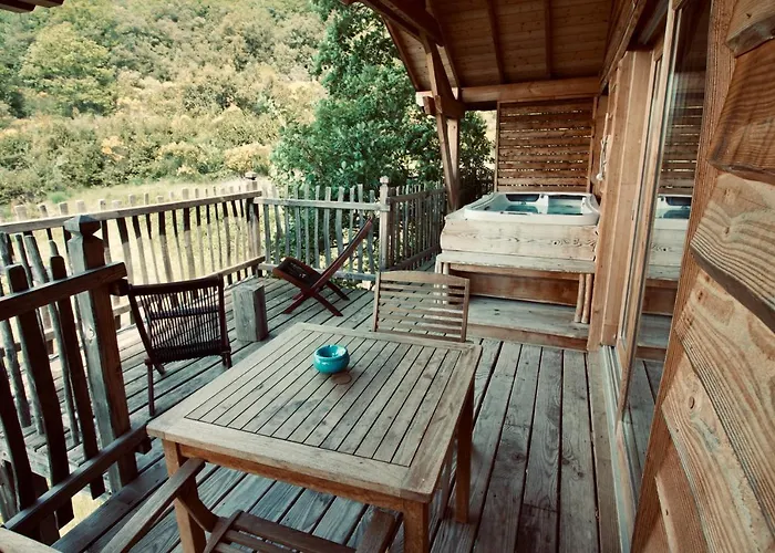Aura Cabana 4* Saint-André-d'Olérargues