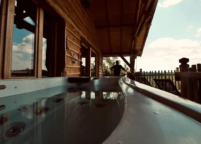 Aura Cabana